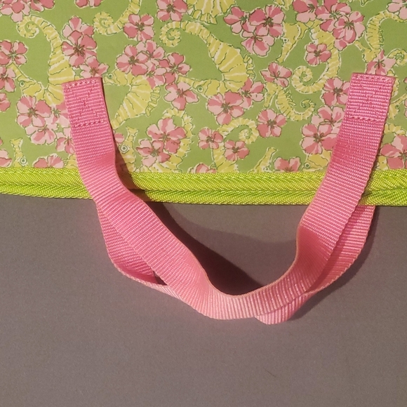 Lilly Pulitzer Petula limeade print laptop bag - Picture 4 of 5